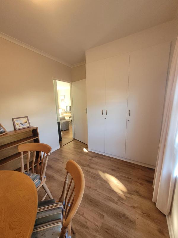 To Let 3 Bedroom Property for Rent in Lakeside Western Cape